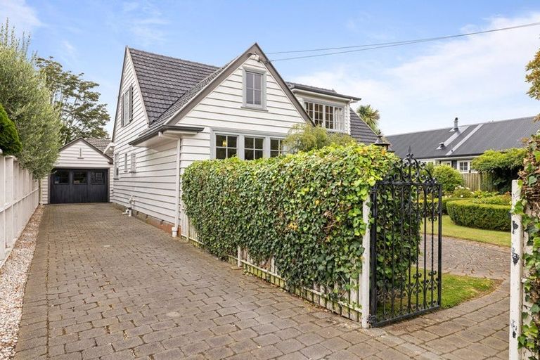 Photo of property in 231 Clyde Road, Burnside, Christchurch, 8053