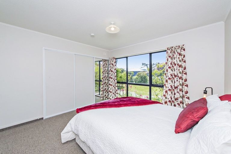 Photo of property in 1 Devon Crescent, Darfield, 7510