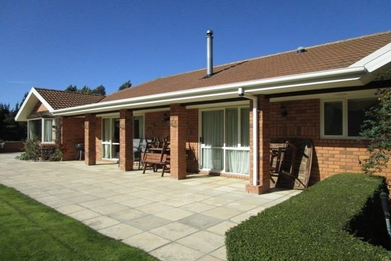 Photo of property in 10 Faith Place, West Melton, Christchurch, 7675