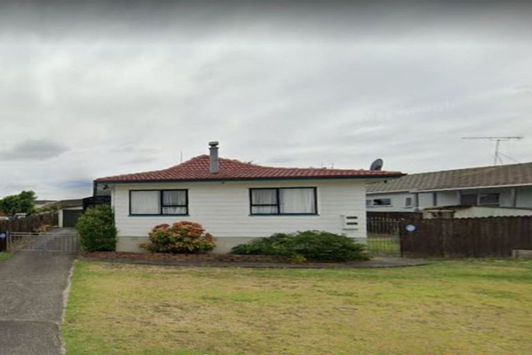 Photo of property in 221 Mahia Road, Wattle Downs, Auckland, 2103