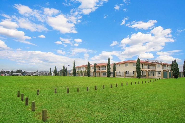 Photo of property in 45 Te Aparangi Road, Papakura, 2110