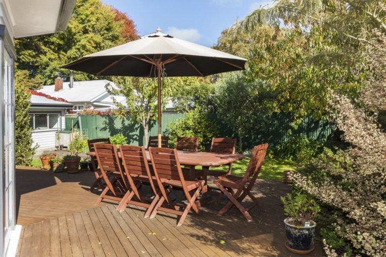 Photo of property in 44 Tainui Street, Somerfield, Christchurch, 8024