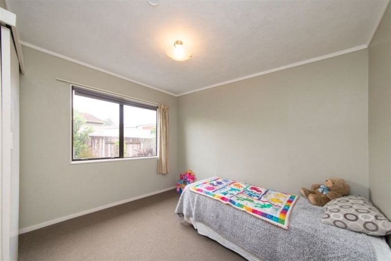 Photo of property in 5 Cargill Grove, Kelvin Grove, Palmerston North, 4414
