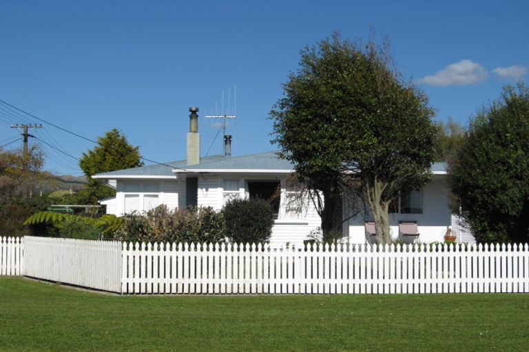 Photo of property in 64 Clapham Street, Shannon, 4821