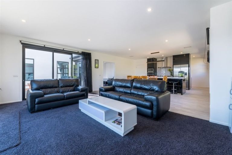 Photo of property in 40 Heathfield Drive, Mosgiel, 9024