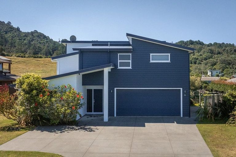 Photo of property in 38 Mayor View Terrace, Waihi Beach, 3611