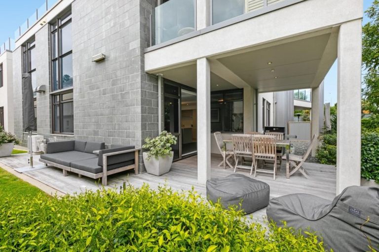 Photo of property in Vivaldi Apartments, 7/48 Marine Parade, Mount Maunganui, 3116