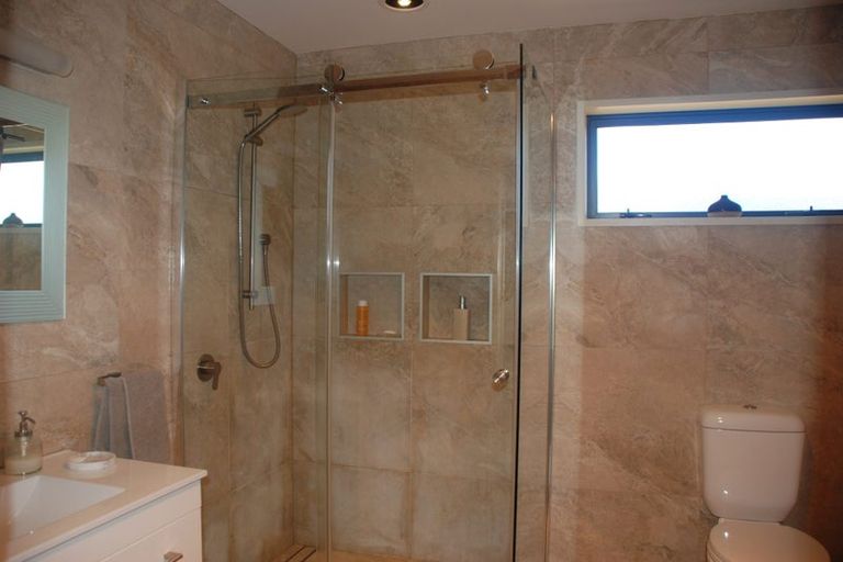 Photo of property in 505 Richmond Road, Lepperton, New Plymouth, 4373