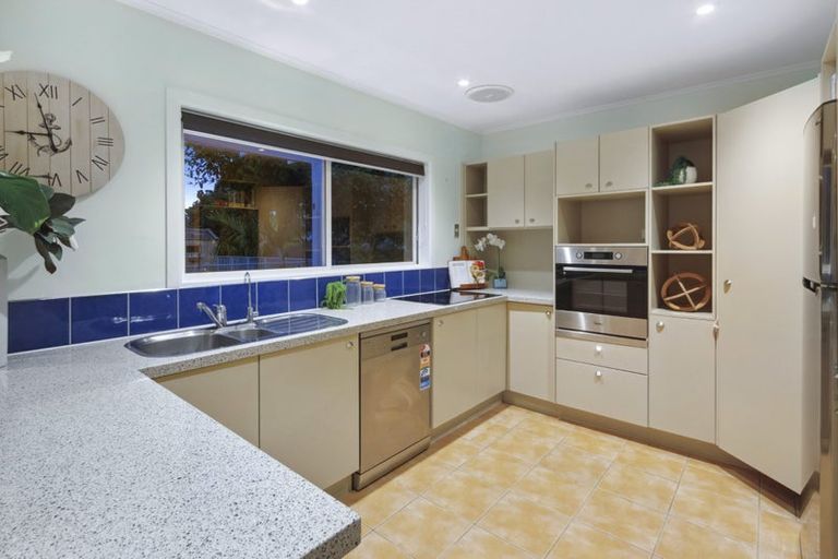 Photo of property in 2/17 Belmont Terrace, Milford, Auckland, 0620