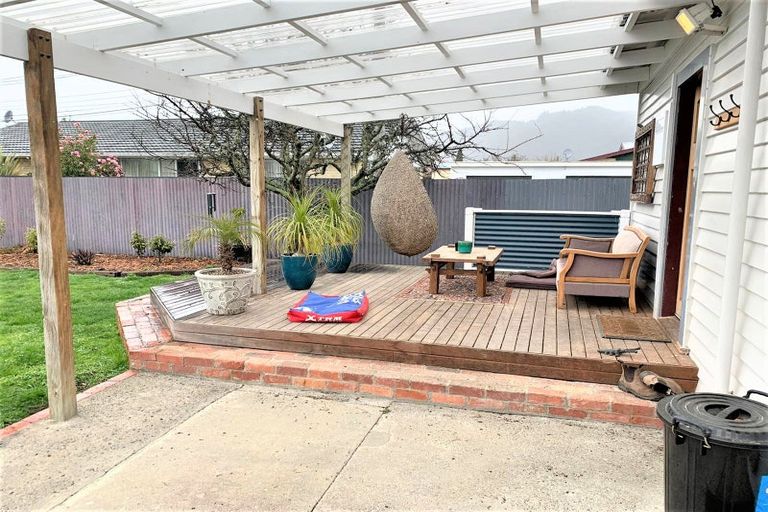 Photo of property in 23 Ward Street, Trentham, Upper Hutt, 5018