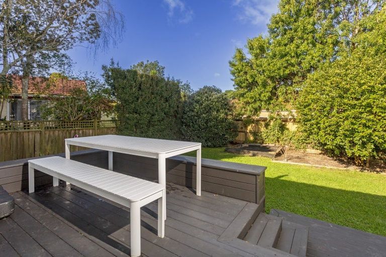 Photo of property in 313 Royal Road, Massey, Auckland, 0614