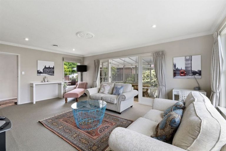 Photo of property in 4 Kingsgate Place, Burnside, Christchurch, 8053