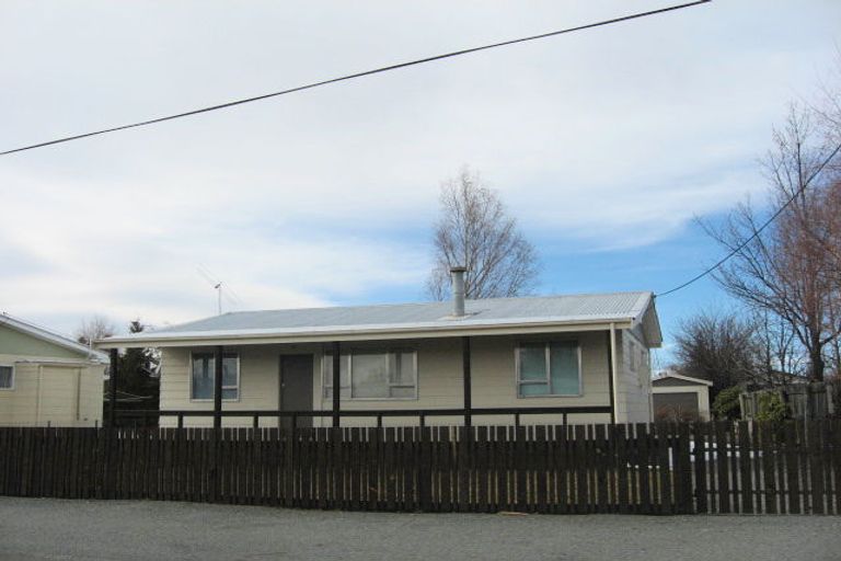 Photo of property in 3 Cass Crescent, Twizel, 7901