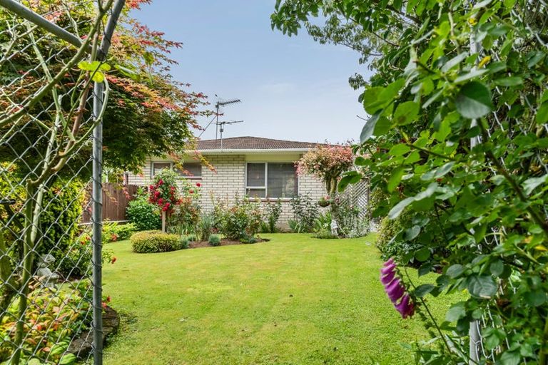 Photo of property in 1 Ngahere Street, Inglewood, 4330