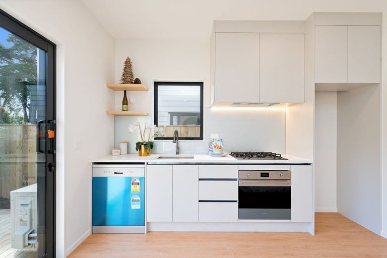 Photo of property in 2/30a Tirimoana Road, Te Atatu South, Auckland, 0602