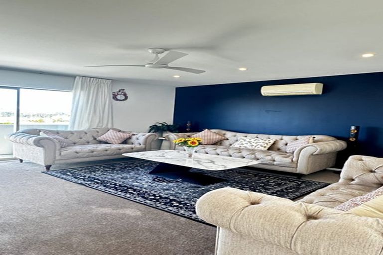 Photo of property in 14 Renner Place, Pyes Pa, Tauranga, 3112