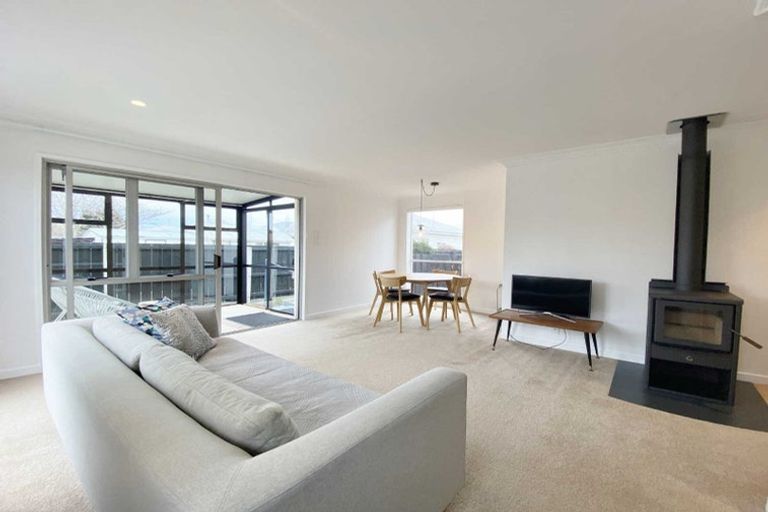 Photo of property in 2/20a Mcbratneys Road, Dallington, Christchurch, 8061