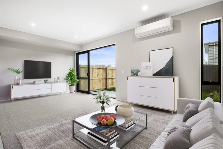 Photo of property in 7 Samuel Marsden Place, Whenuapai, Auckland, 0618