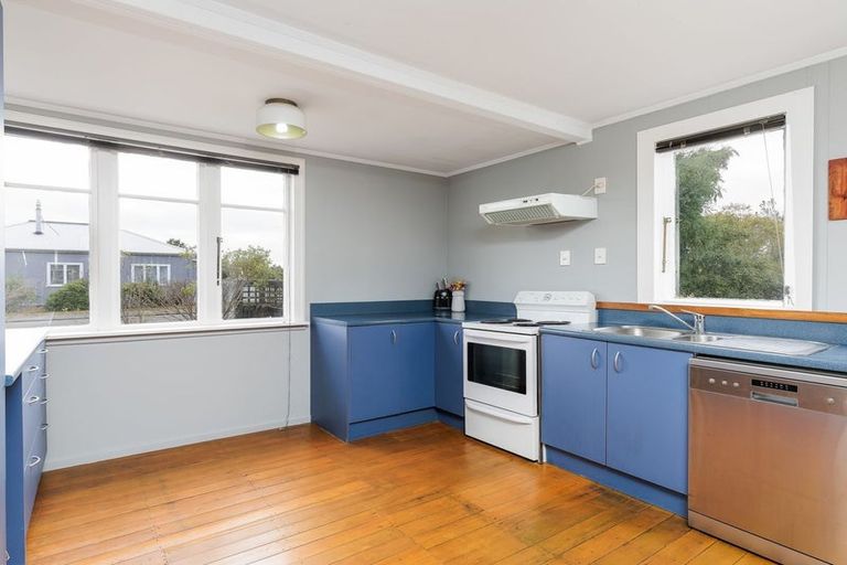 Photo of property in 5 Exeter Street, Waimate, 7924