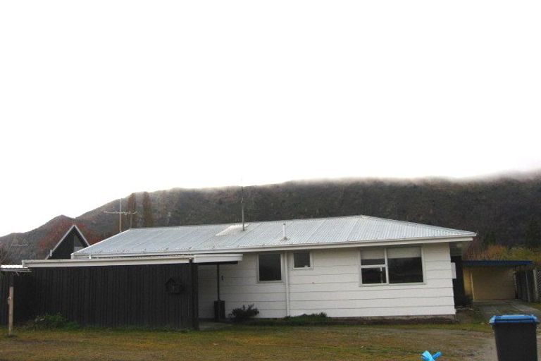 Photo of property in 7a Adamson Drive, Arrowtown, 9302