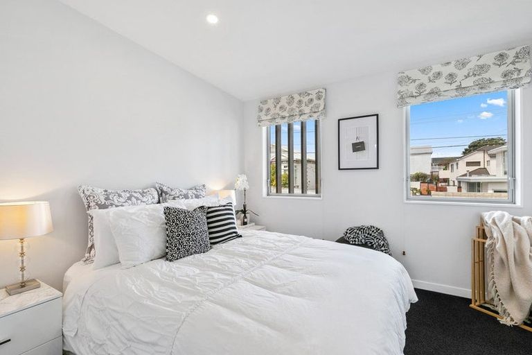 Photo of property in 3/24 Tamar Street, Island Bay, Wellington, 6023