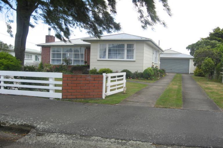 Photo of property in 19 Edward Street, Pahiatua, 4910
