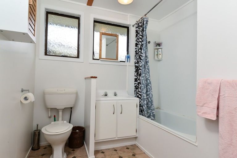 Photo of property in 12c Saxbys Road, Glenview, Hamilton, 3206