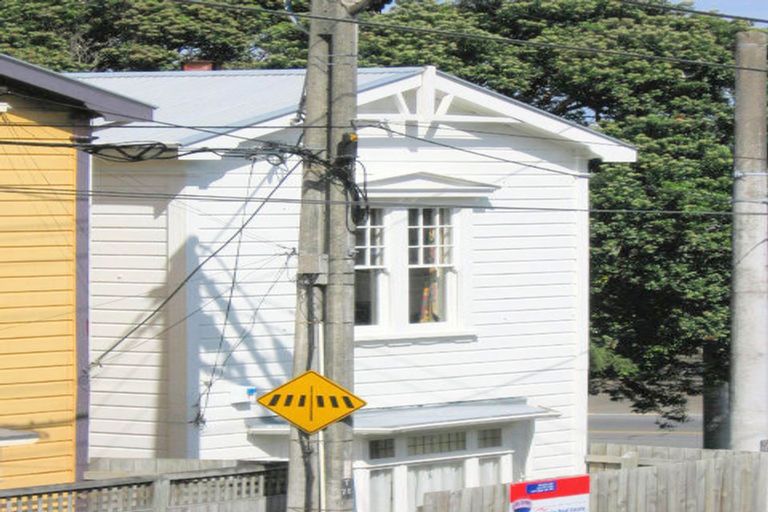 Photo of property in 147 Wallace Street, Mount Cook, Wellington, 6021