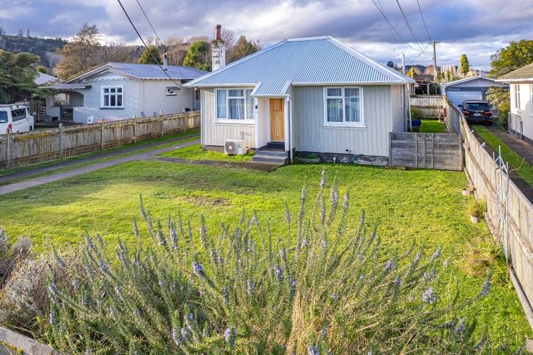 Photo of property in 18 Lewis Avenue, Aramoho, Whanganui, 4500