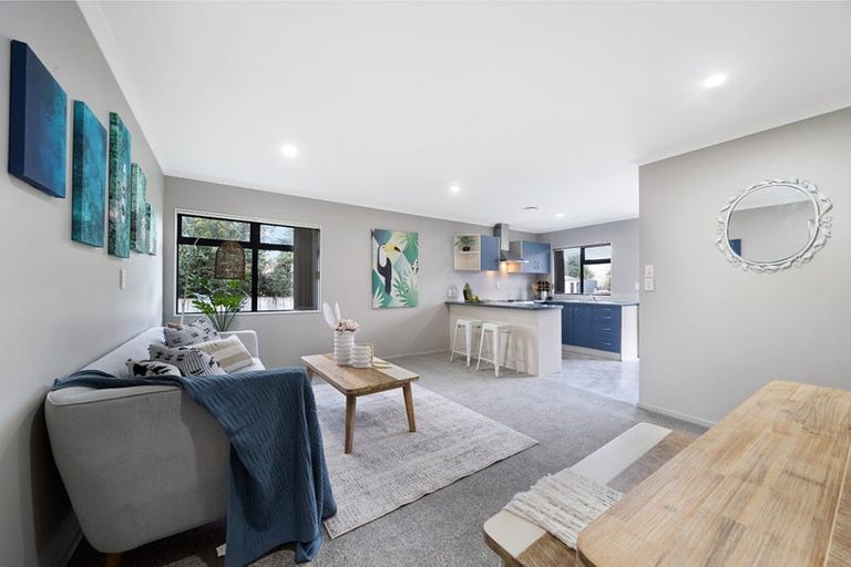 Photo of property in 32d Gifford Road, Papatoetoe, Auckland, 2025