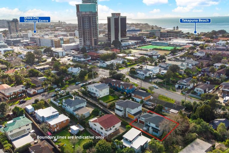 Photo of property in 30b Bracken Avenue, Takapuna, Auckland, 0622