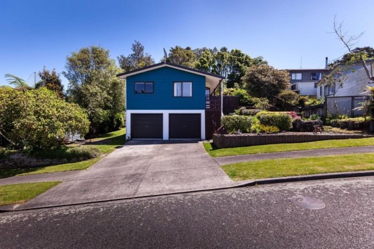 Photo of property in 38 Carlton Terrace, Westown, New Plymouth, 4310