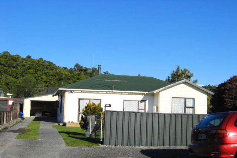 Photo of property in 45 Shakespeare Street, Greymouth, 7805
