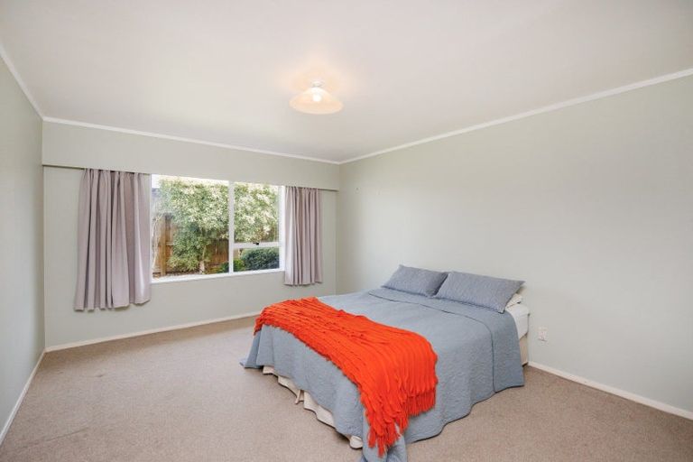 Photo of property in 12a Cecil Place, Cloverlea, Palmerston North, 4412