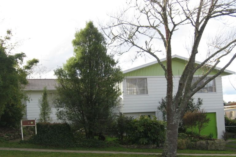 Photo of property in 22 Amanda Avenue, Dinsdale, Hamilton, 3204