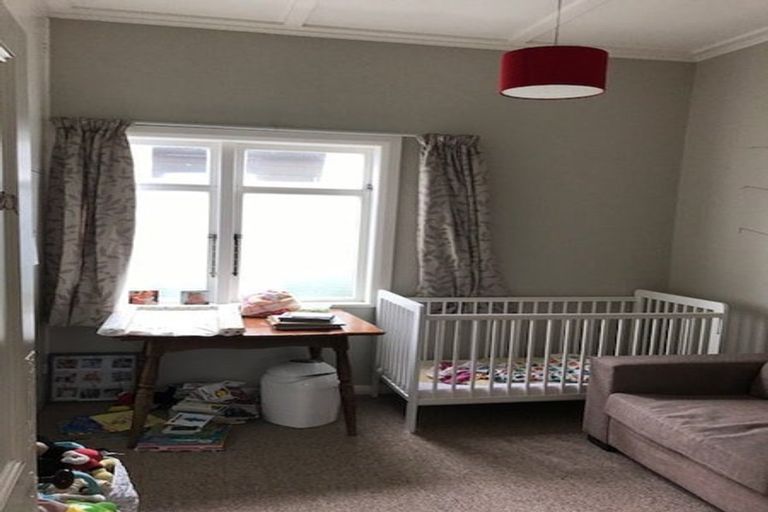 Photo of property in 247 Rintoul Street, Berhampore, Wellington, 6023