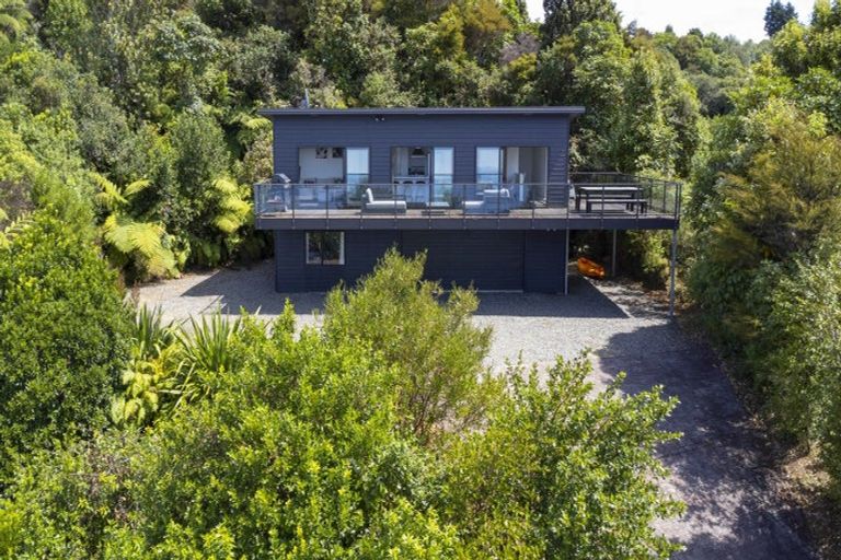 Photo of property in 5 Puratoke Rise, Pukawa Bay, Turangi, 3381