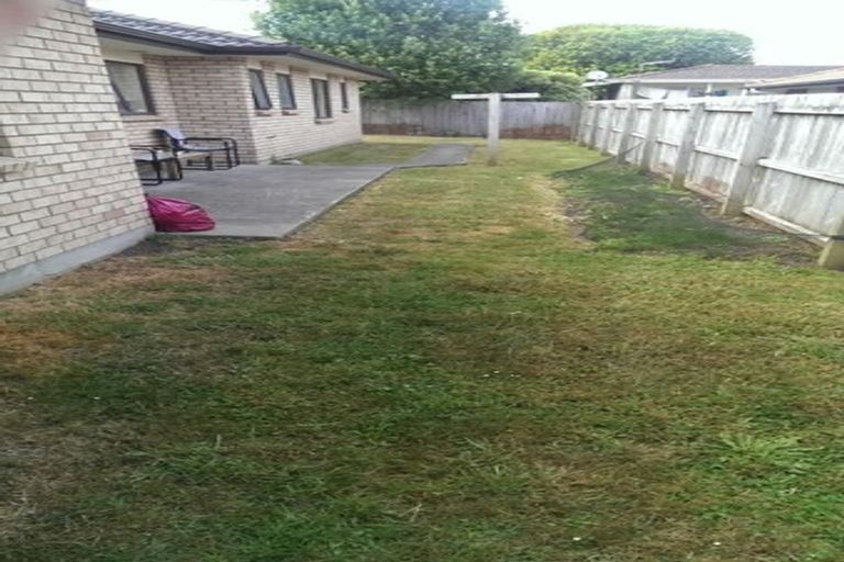 Photo of property in 6 Maadi Place, Papakura, 2110