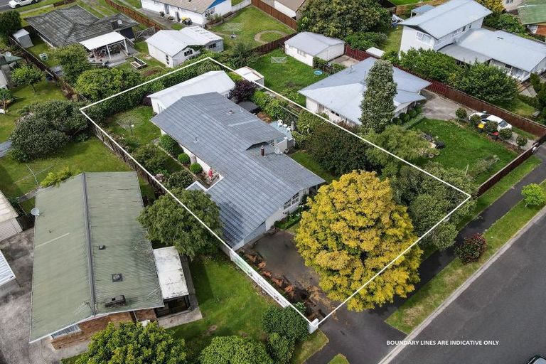 Photo of property in 73 Morrow Avenue, St Andrews, Hamilton, 3200