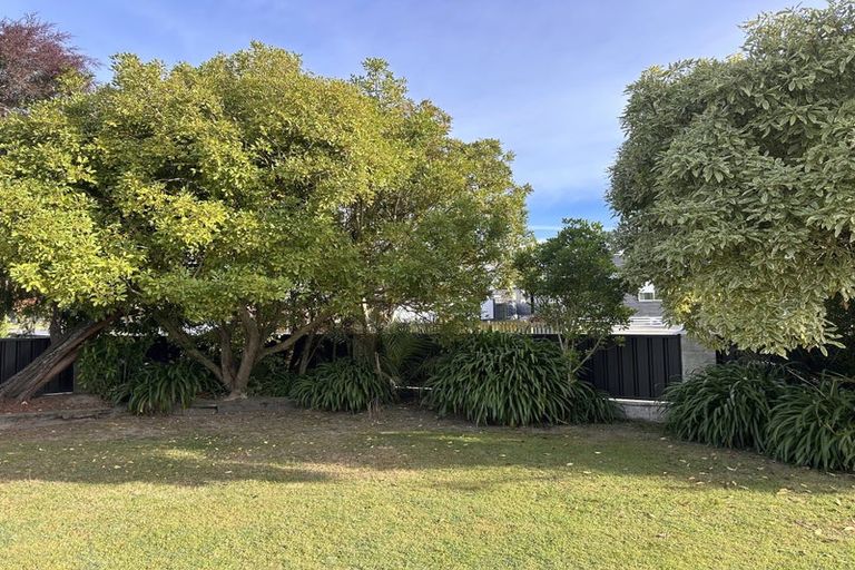 Photo of property in 1 Perry Crescent, Greenmeadows, Napier, 4112