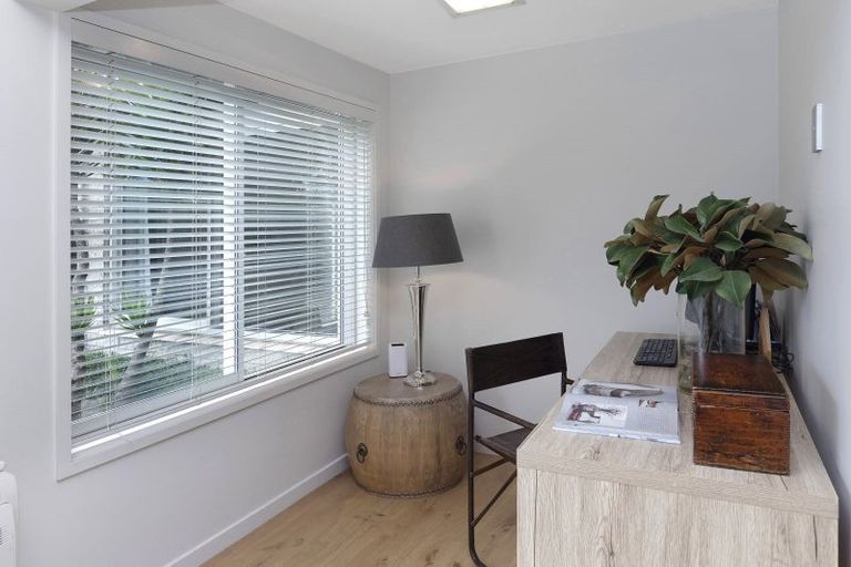 Photo of property in 1 Hanover Place, Ilam, Christchurch, 8041