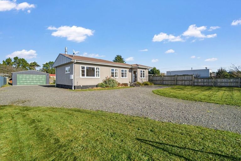 Photo of property in 21a Sydney Street, Takapau, 4203