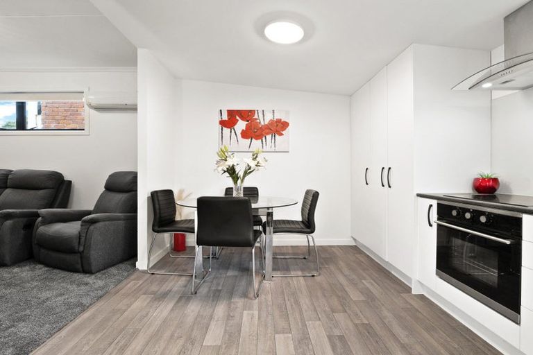 Photo of property in 168 South Road, Caversham, Dunedin, 9012