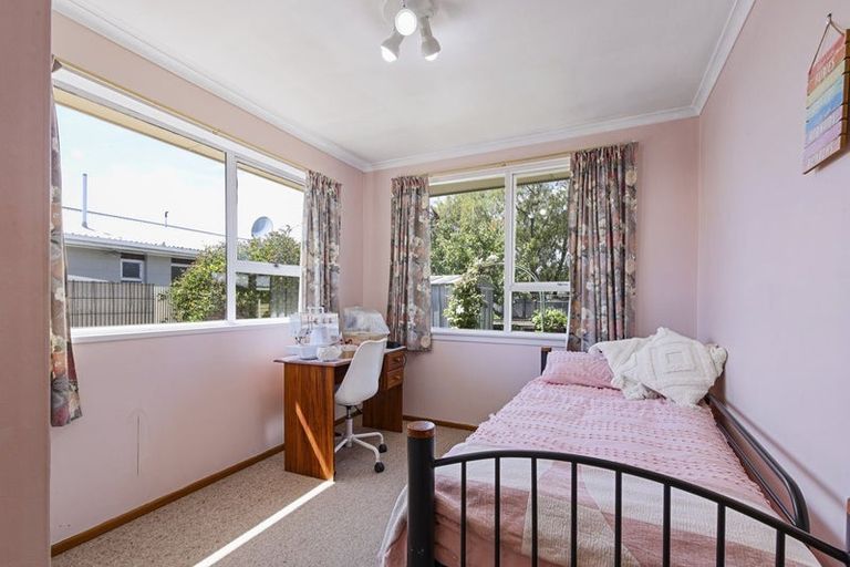 Photo of property in 27 Charles Street, Rangiora, 7400