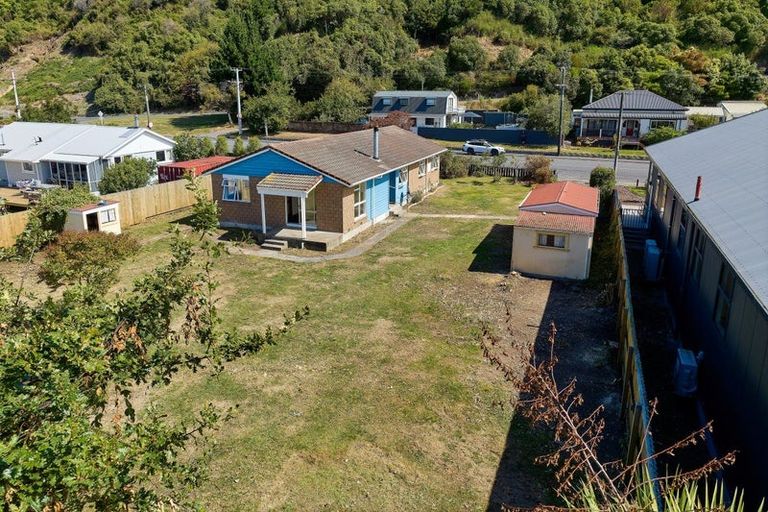 Photo of property in 21 Torquay Street, Kaikoura, 7300