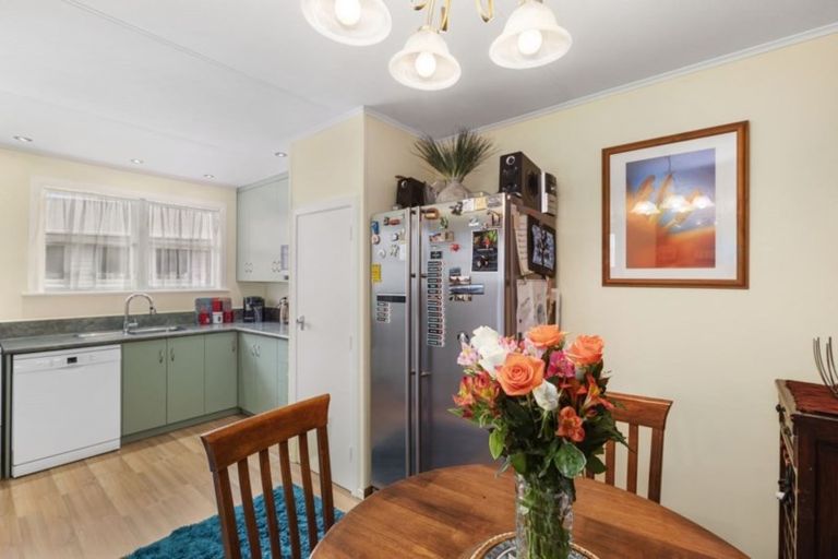 Photo of property in 51 Parenga Street, Wainuiomata, Lower Hutt, 5014