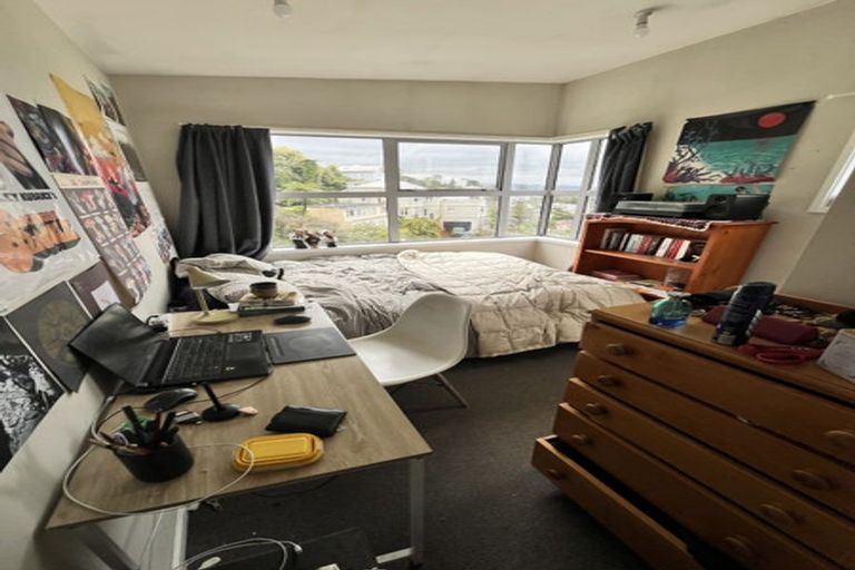 Photo of property in 18 Norna Crescent, Kelburn, Wellington, 6012