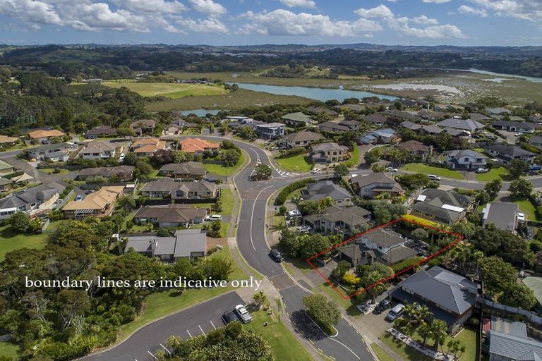 Photo of property in 6 Blue Heron Rise, Stanmore Bay, Whangaparaoa, 0932