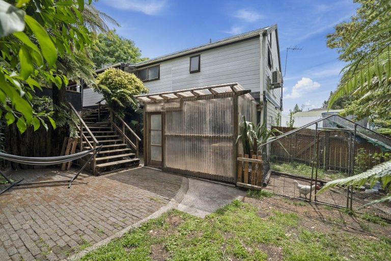 Photo of property in 10 Utuhina Road, Springfield, Rotorua, 3015