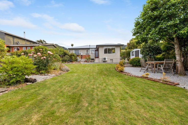 Photo of property in 14 Hugh Street, Sawyers Bay, Port Chalmers, 9023